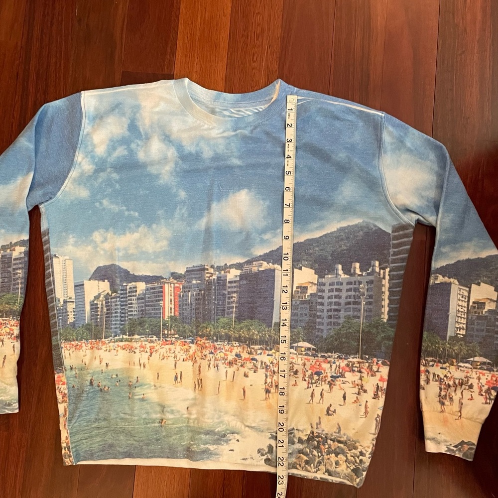 Quirky Beach Print Sweater - Picture 5 of 7